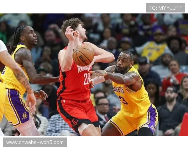 雷霆主场迎战火箭 常规赛揭幕战火爆开启 双方新赛季首秀引爆期待